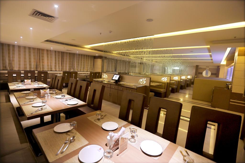 Hotel Sitara Grand Miyapur Hyderabad Exterior photo